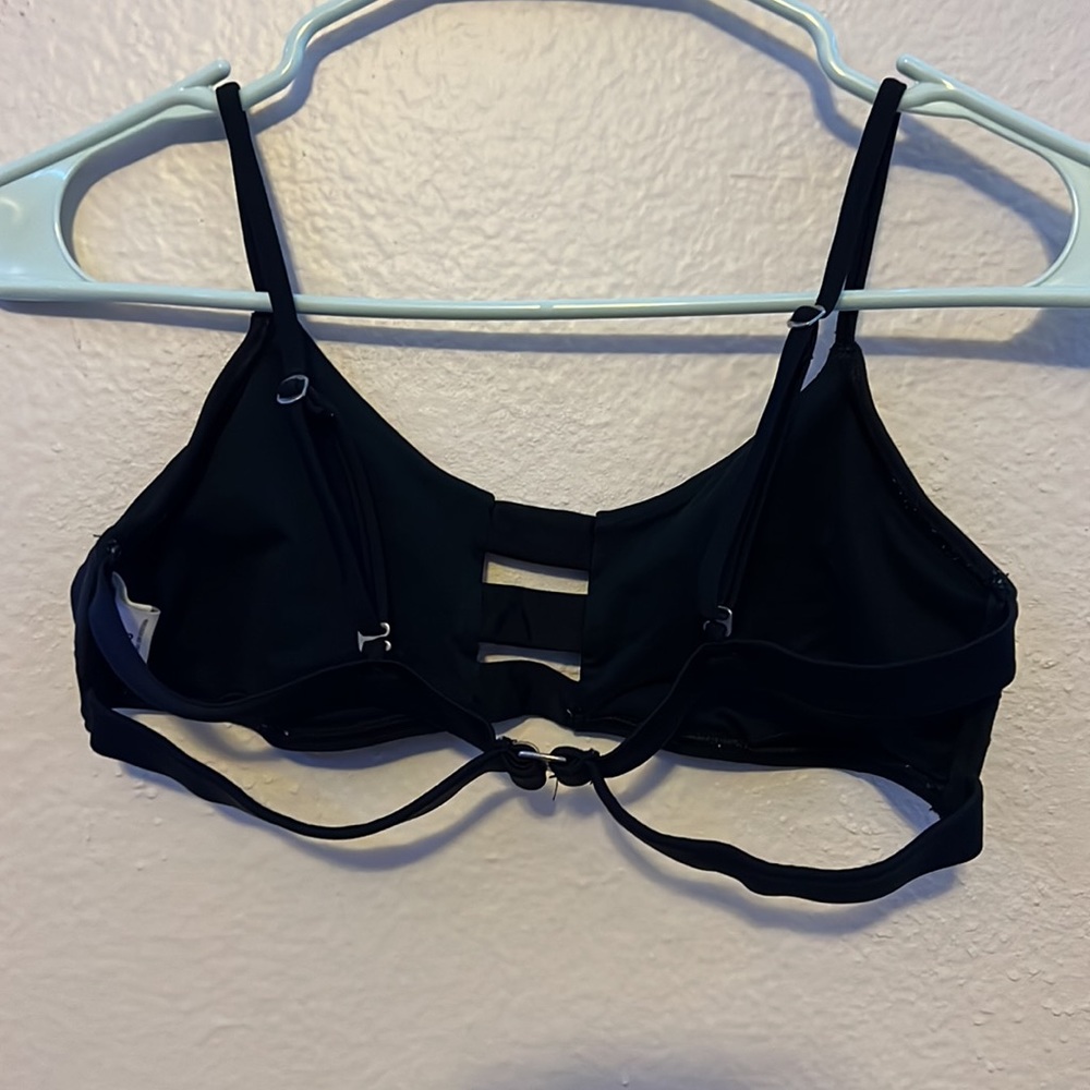 Swim top - Picture 3 of 4